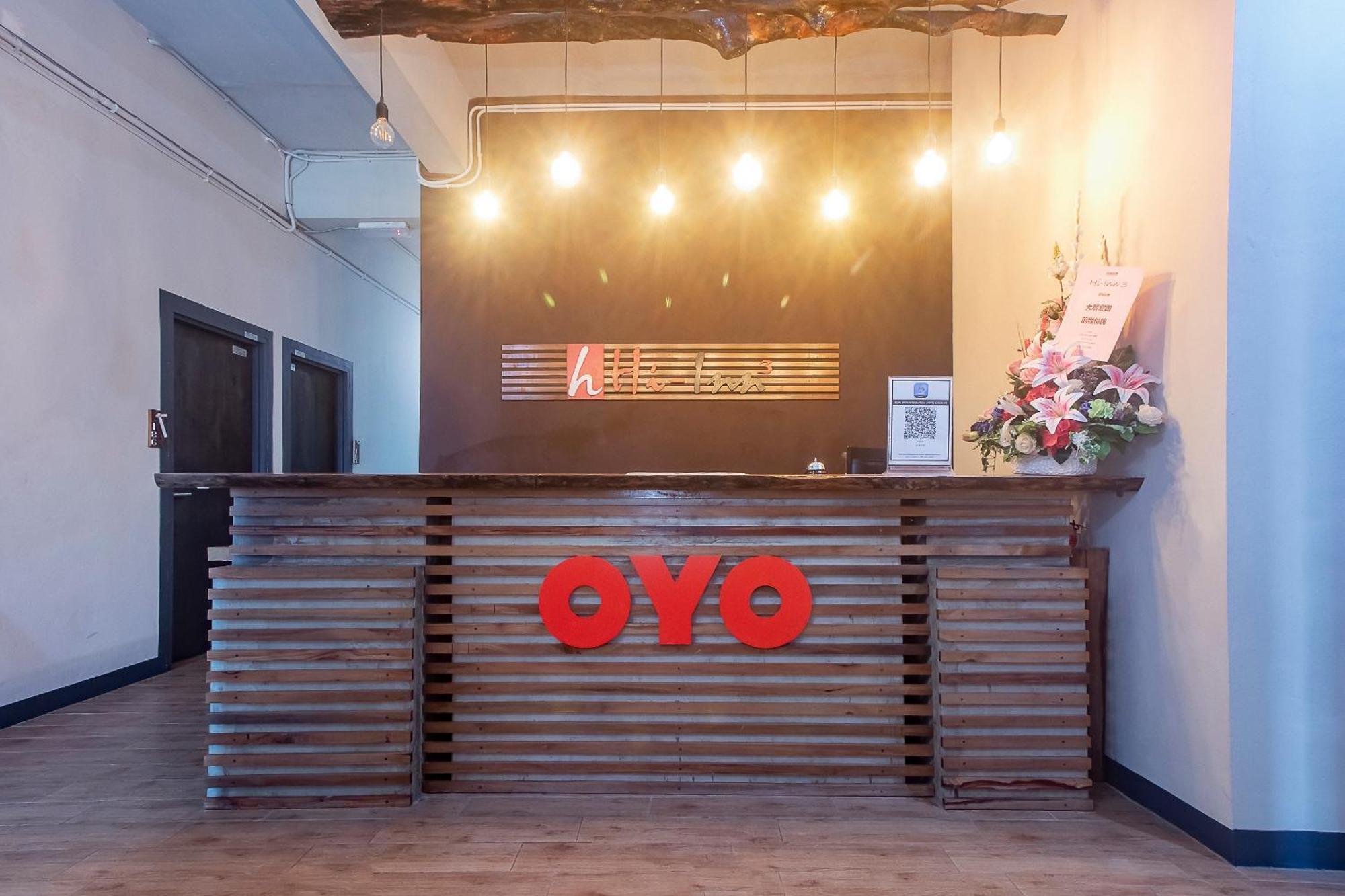 Oyo 90094 Hi Inn 3 Сибу Екстериор снимка